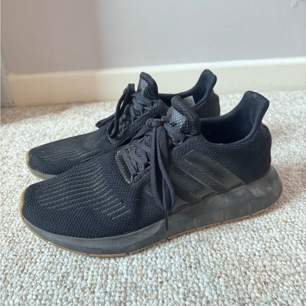 Adidas Men's Black Running Shoes Size 11.5